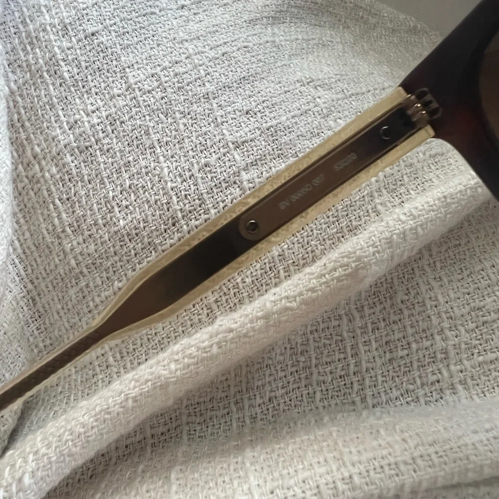 Bottega Veneta Sunglasses - Picture 5 of 11